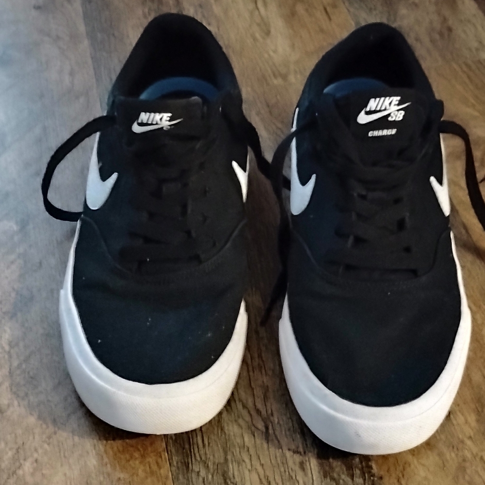 Nike SB Charge Black and White Men's Shoes